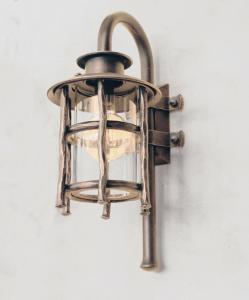Kované nástenné svietidlo BABIČKA - exteriérová lampa (SE5011)